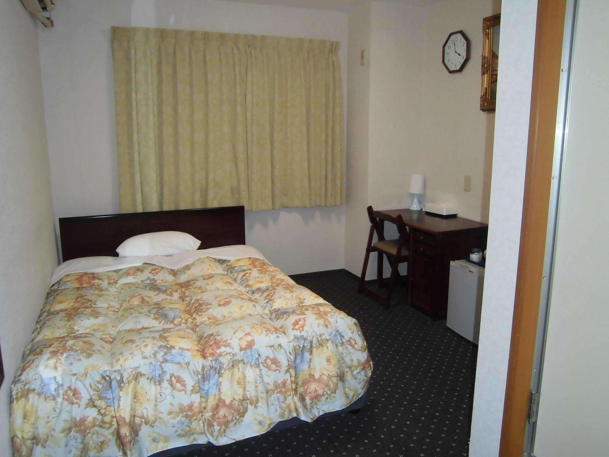 Shingu Sunshine Hotel מראה חיצוני תמונה